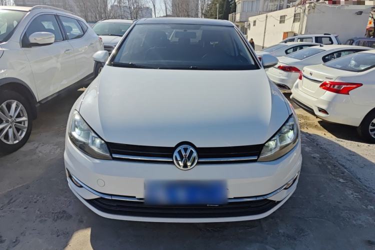 Used Volkswagen Golf 2020 Zhiai Edition 200TSI DSG Comfortable & Ambitious Version
