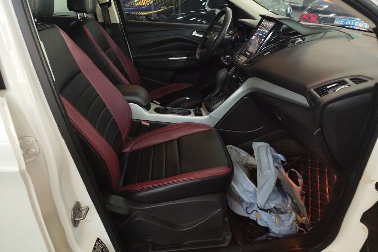 Used Ford Kuga 2015 1.5L GTDi Two-Wheel-Drive Comfort Model
