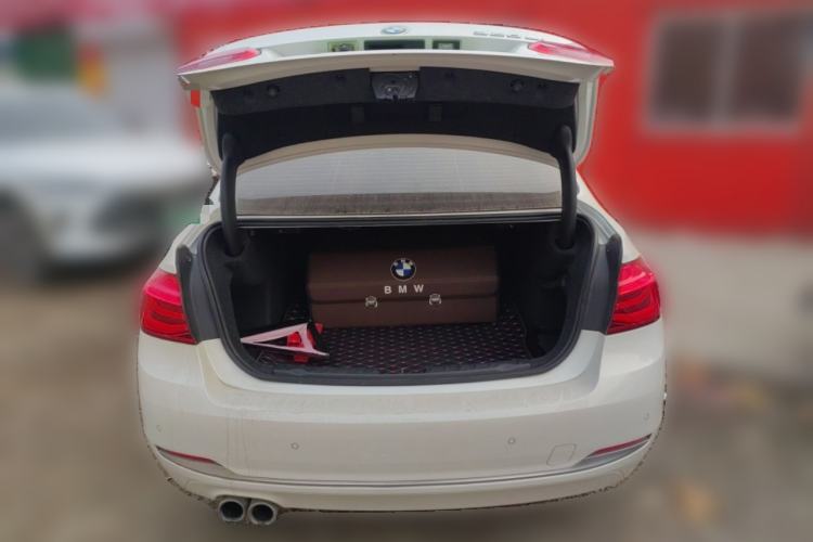 Used BMW 3 Series 2018 320Li Fashion Model
