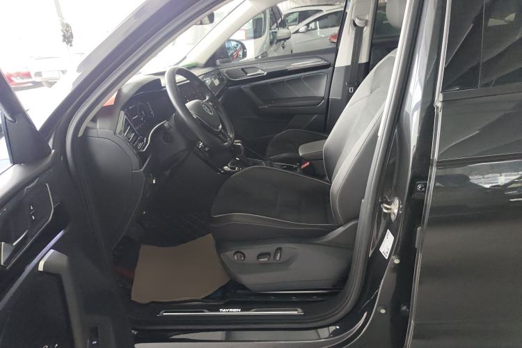 Used Volkswagen Tayron 2020 330TSI Two-Wheel Drive Luxury Connected Pro Edition