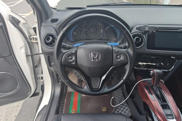 Used Honda XR-V 2015 1.8L VTi CVT Luxury Edition
