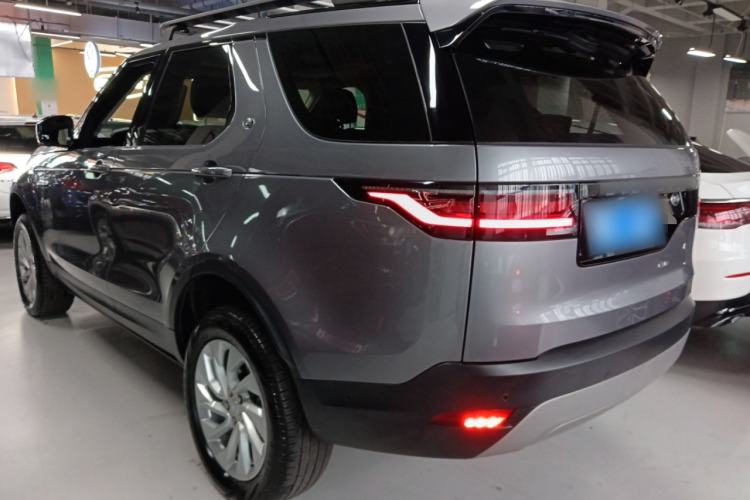 Used Land Rover Discovery 2021 300PS S
