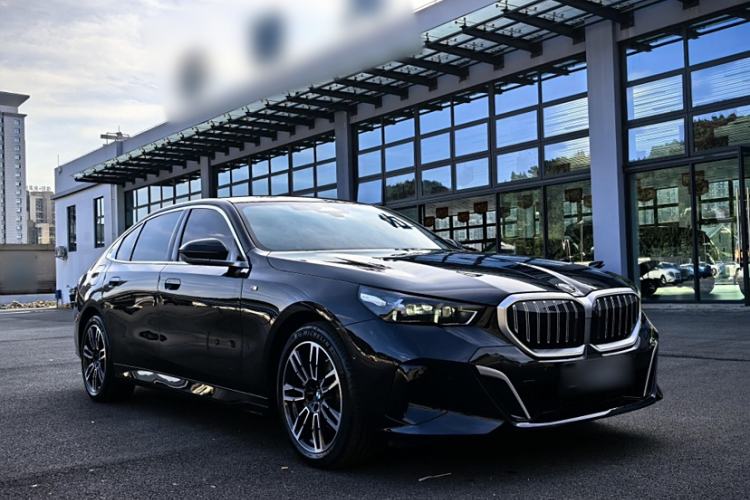 Used BMW 5 Series 2024 530Li Leading Model M Sport Package
