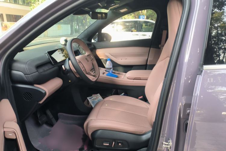 Used Nio EC6 2024 75 kWh