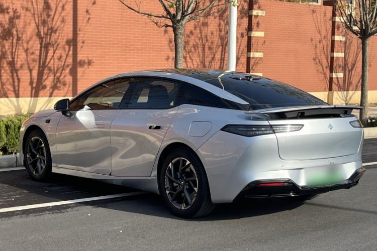 Used  GT 2023 560 Rear-Drive Seven-Wing Edition
