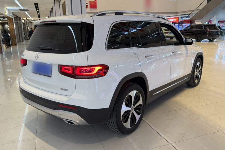 Used Mercedes-Benz GLB 2022 Updated GLB 200 Fashion Edition
