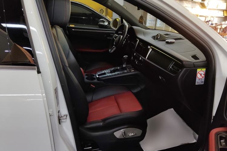 Used Porsche Macan 2020 Macan 2.0T