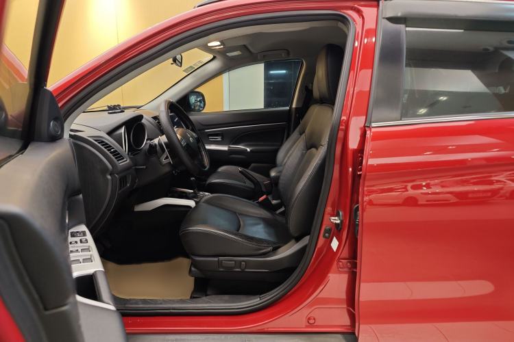 Used Mitsubishi ASX 2013 2.0L CVT Two-Wheel Drive Luxury Edition
