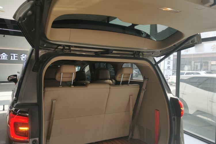 Used Buick GL8 2021 ES Land Cruiser 653T Luxury Edition
