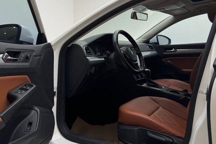 Used Volkswagen Lamando 2021 230TSI DSG Fashion Edition
