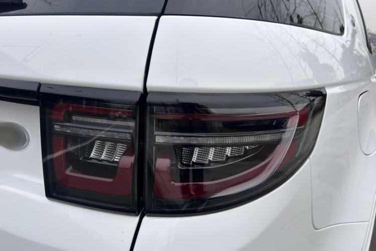 Used Land Rover Discovery Sport 2020 249 PS R-Dynamic Performance Tech Edition 7 Seats