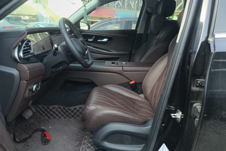 Used  Lanyue 2023 400T Two-Wheel Drive Starry Edition 7-Seater
