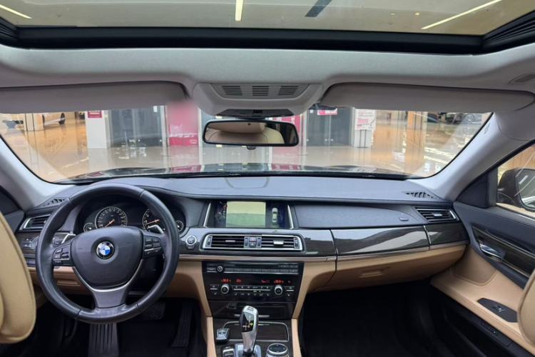 Used BMW 7 Series 2013 740Li Leading Model