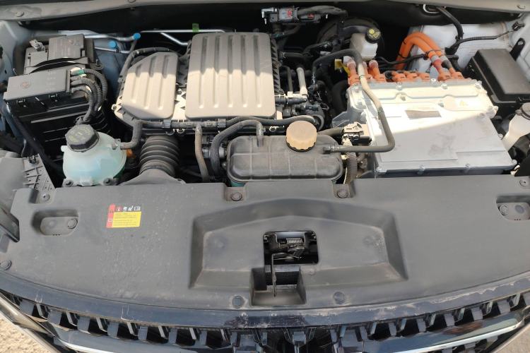 Used Wuling Asta 2022 2.0L DHT Electric Power Version
