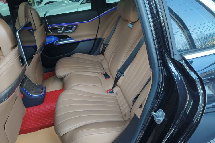 Used Mercedes-Benz E-Class 2025 E 300 L Luxury Model
