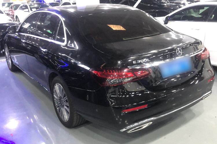 Used Mercedes-Benz E-Class 2023 Updated E 300 L Fashion Edition
