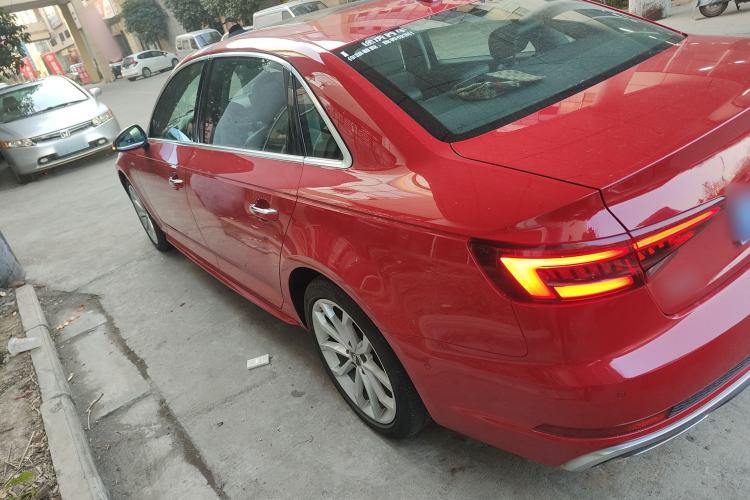 Used Audi A4L 2019 40 TFSI Fashion Edition China VI Emission Standard
