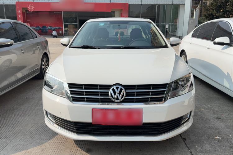 Used Volkswagen Lavida 2013 Restyled Classic 1.6L Automatic Comfort Edition