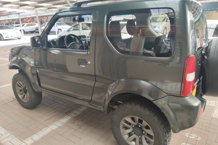 Used Suzuki Jimny 2015 1.3 AT JLX
