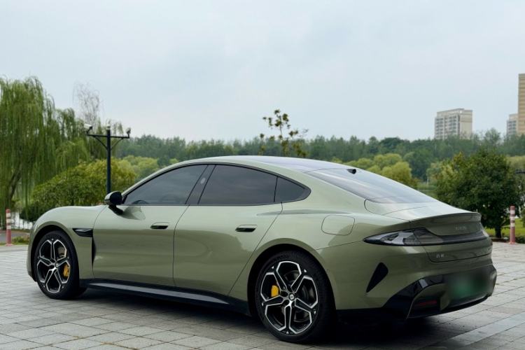 Used  SU7 2024 Rear-Drive Long-Range Intelligent Driving Version
