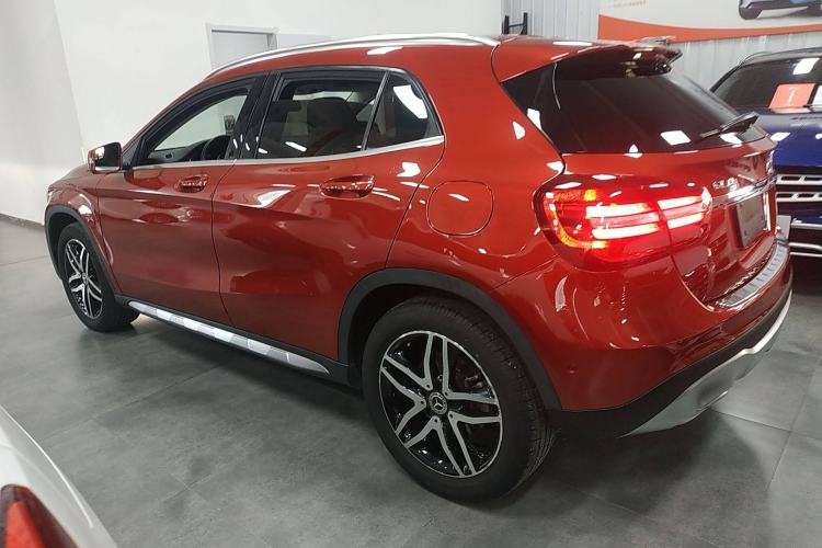 Used Mercedes-Benz GLA 2017 GLA 200 Fashion Model
