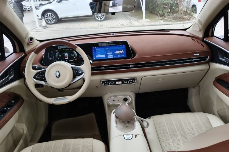 Used ORA Good Cat 2024 401 km Luxury Version 126 kW
