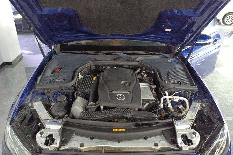 Used Mercedes-Benz E-Class 2018 E 300 L Sporty and Stylish Model