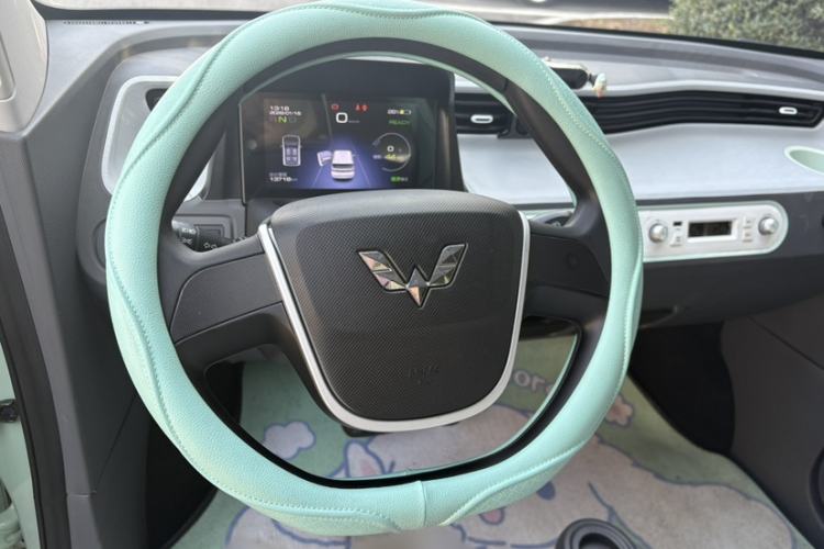 Used Wuling Hongguang MINIEV 2021 Macaron Premium Model – Lithium-NMC