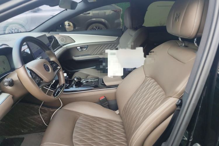 Used BYD Han 2024 EV Glory Edition 506KM Front-Wheel-Drive Premium Model