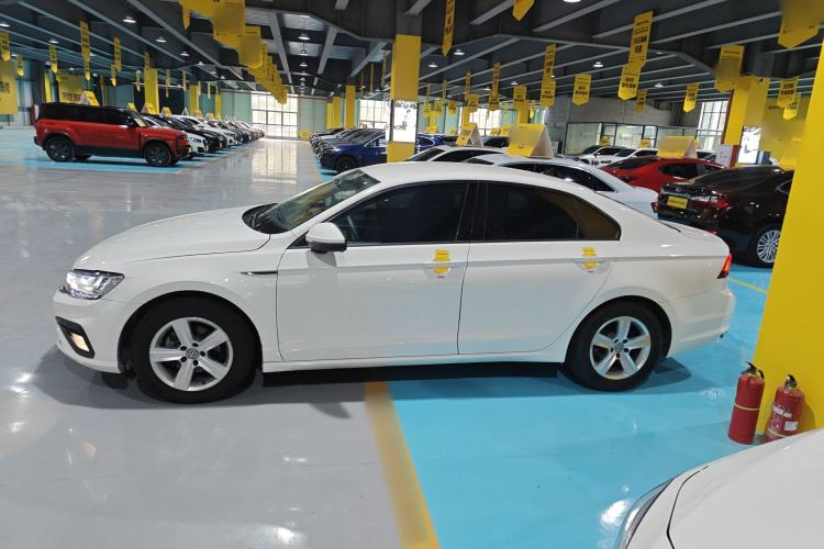 Used Volkswagen Lamando 2021 230TSI DSG Fashion Edition
