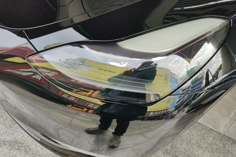 Used Tesla Model Y 2021 Long-Range All-Wheel-Drive Version