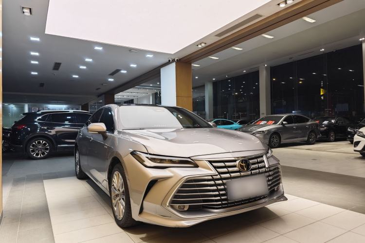 Used Toyota Avalon 2024 Dual-Motor 2.0L Luxury Edition