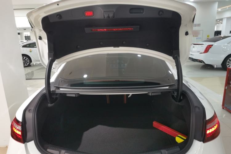 Used Mercedes-Benz E-Class 2021 E 260 Coupe
