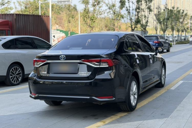 Used Toyota Corolla 2021 Dual-Motor 1.8L E-CVT Elite Edition