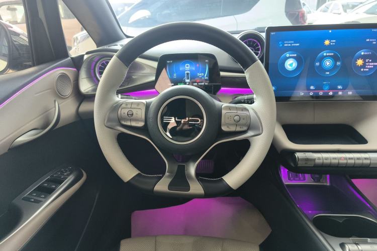 Used BYD Dolphin 2023 420 km Fashion Edition
