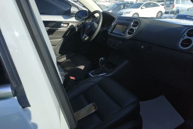 Used Volkswagen Tiguan 2013 2.0 TSI Automatic All-Wheel Drive Luxury Edition