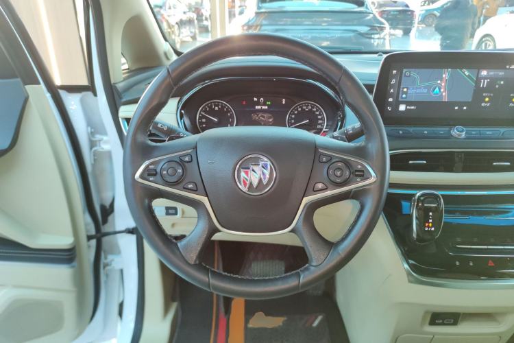 Used Buick GL8 2023 Land Executive Class 652T Luxury Model
