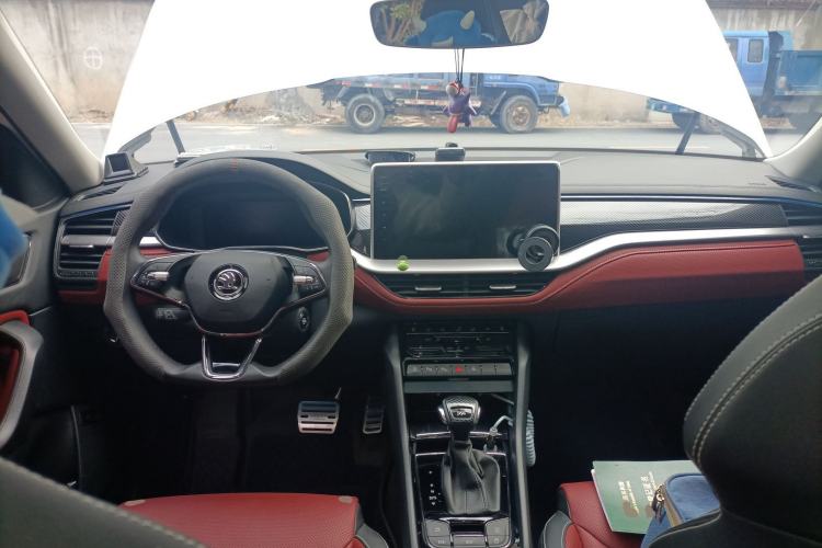 Used Skoda Kodiaq GT 2023 Facelifted TSI380 Four-Wheel Drive Flagship Edition
