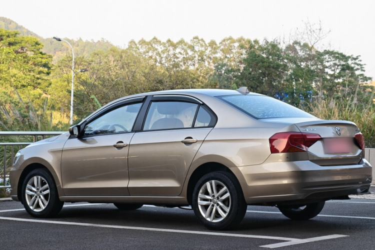 Used Volkswagen Jetta 2019 Dream Edition 1.5L Automatic Fashionable Version