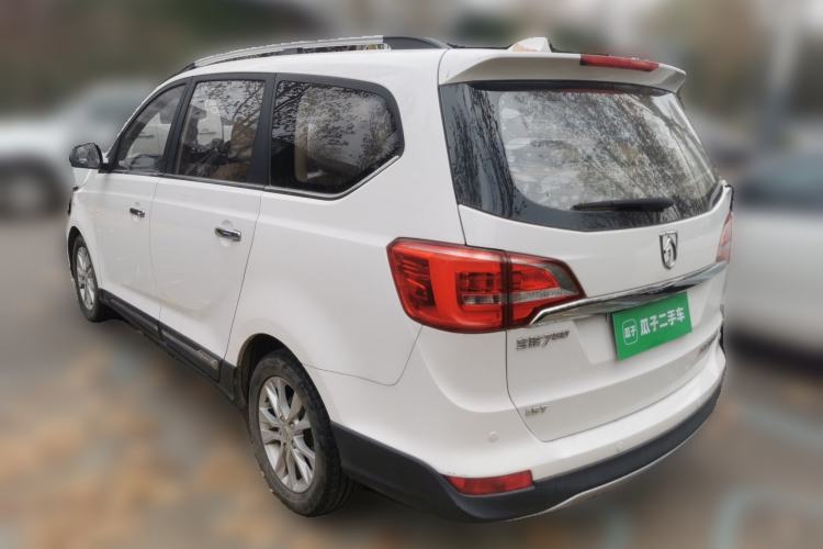 Used Baojun 730 2016 1.5T Manual Luxury Edition 7 Seats
