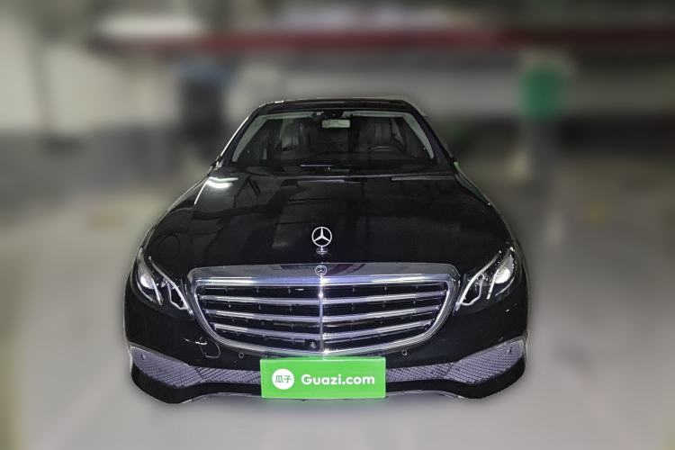 Used Mercedes-Benz E-Class 2018 Facelift E 300 L Luxury Edition