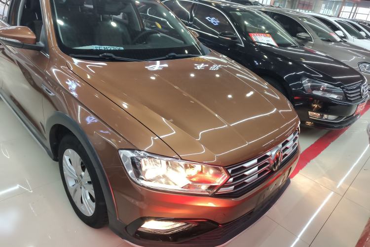 Used Volkswagen C-TREK 2017 1.6L Automatic Comfort Model
