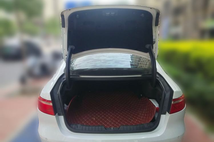 Used Jaguar XFL 2017 XFL 2.0T 200PS Luxury Edition
