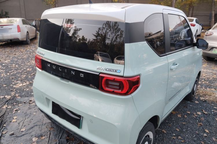 Used Wuling Hongguang MINIEV 2021 Macaron Fashion Model Lithium Iron Phosphate