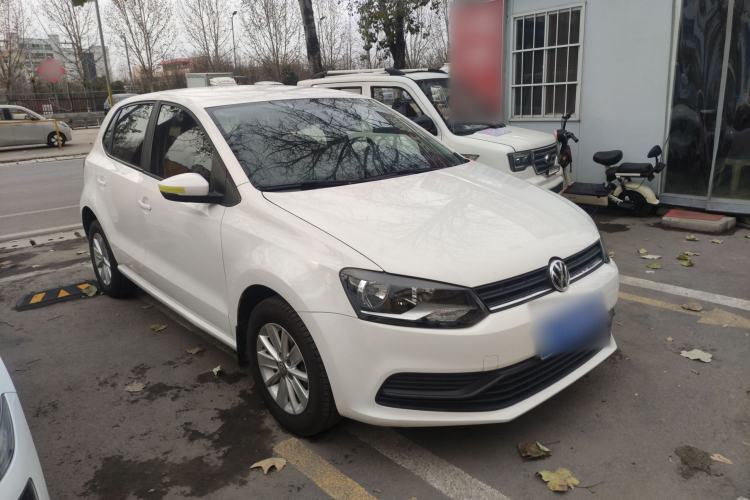 Used Volkswagen Polo 2016 1.4L Manual Fashion Model

