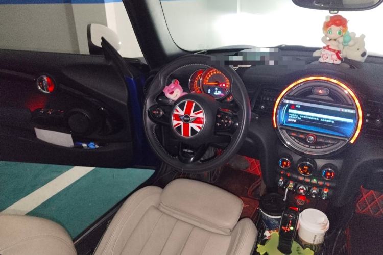 Used  MINI 2018 1.5T COOPER CABRIO Artist