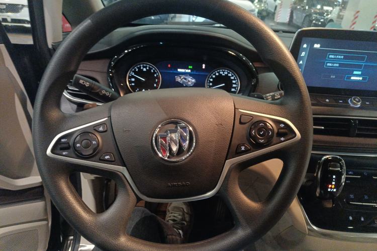 Used Buick GL8 2023 Land Executive Class Smart Enjoyment Model
