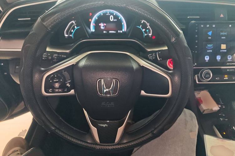 Used Honda Civic 2016 220TURBO CVT Luxury Edition
