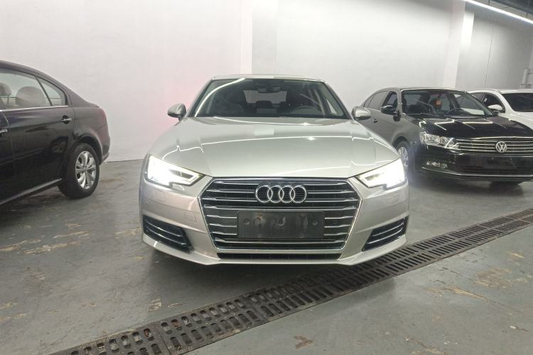 Used Audi A4L 2018 30th Anniversary Edition 40 TFSI Trendy Model