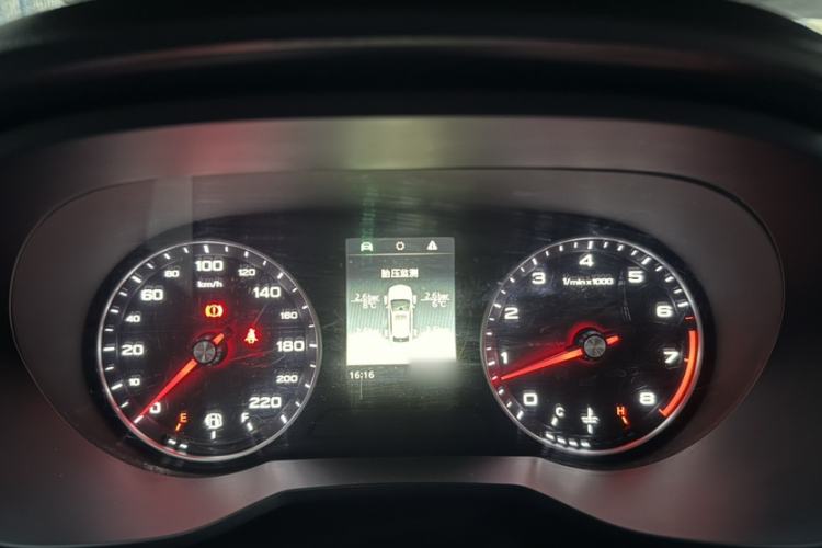 Used Roewe i5 2020 1.5L Manual 4G Connect Luxury Edition
